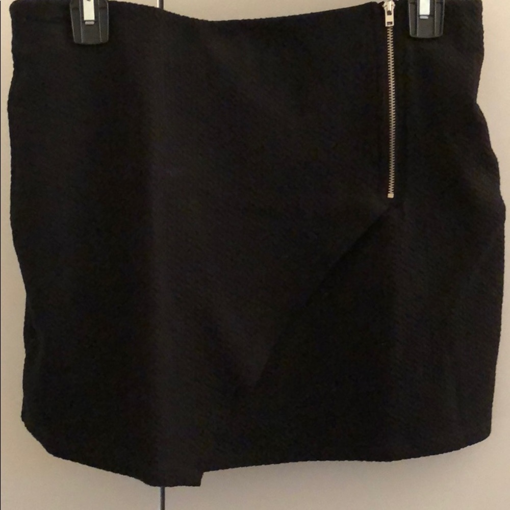 Black mini skirt with zipper detail